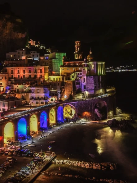 Atrani: dalla Grotta di Masaniello alle luci di Natale