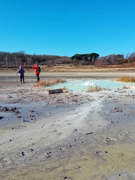 Cerri e caldere: trekking tra i segreti di Manziana