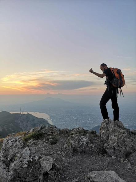 Monte Faito: trekking al fresco e tagliere sulle luci di Napoli