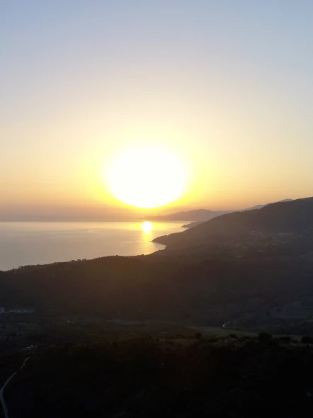 Trekking poetico sul Monte San Basilio