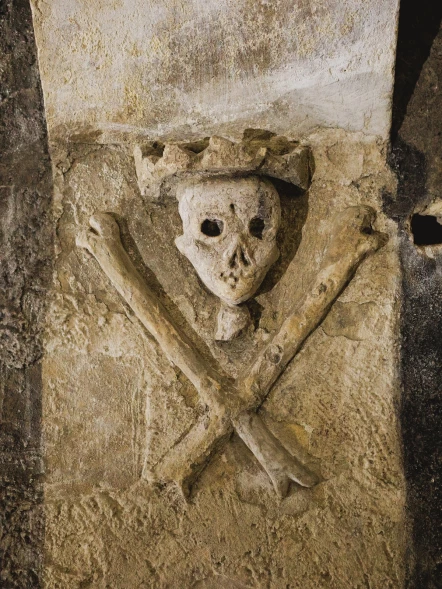 Cagliari sotterranea: cripte, memorie e città perdute