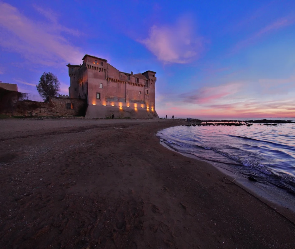 Il castello sul mare