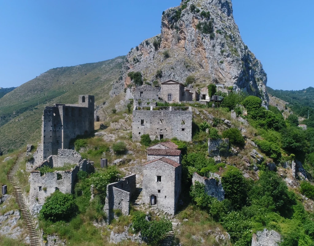 Il borgo fantasma