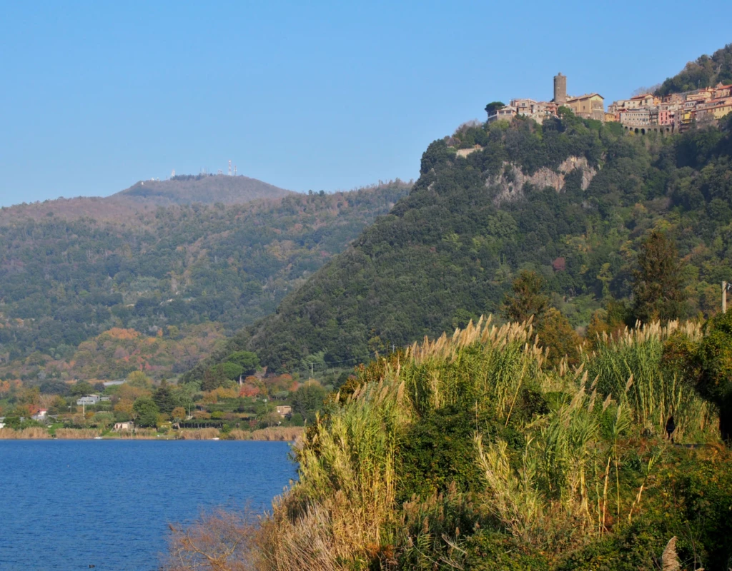 Myth and history around Lake Nemi