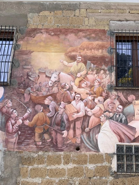 Valogno: trekking tra murales e castagneti