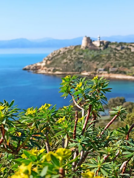 Archeologia, natura e magia: il tramonto dalla Sella del Diavolo
