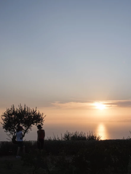 Vico Equense: pizza-trekking al tramonto sulla via Sperlonga