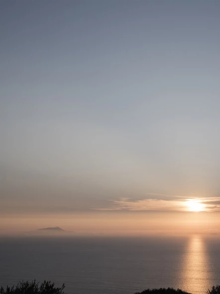 Il Sentiero delle Mietitrici: trekking al tramonto e cena contadina con famiglia locale