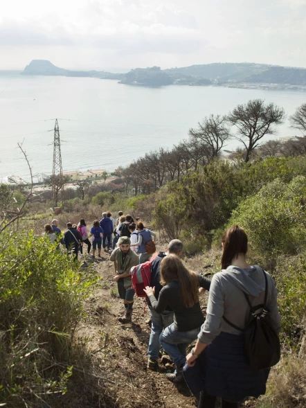Monte Nuovo e Lago d'Averno: trekking con aperitivo condiviso